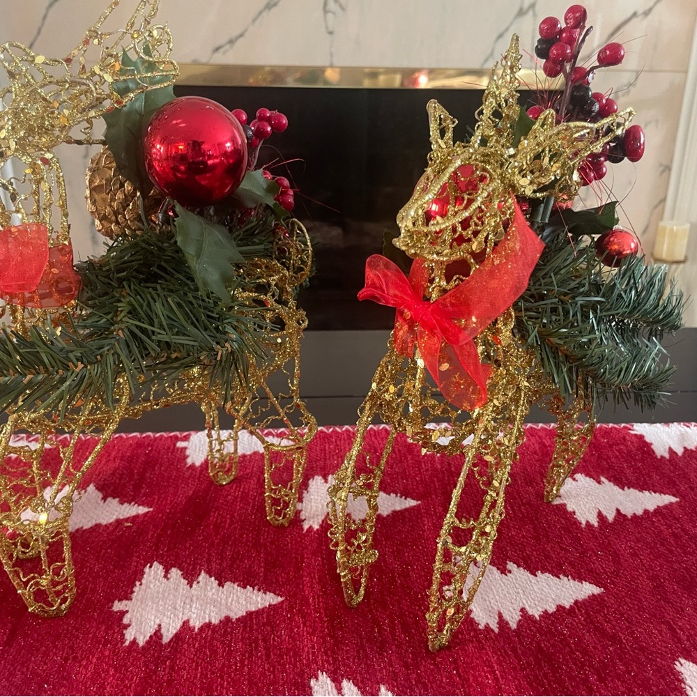 Festive Gold Reindeer Holiday Decor